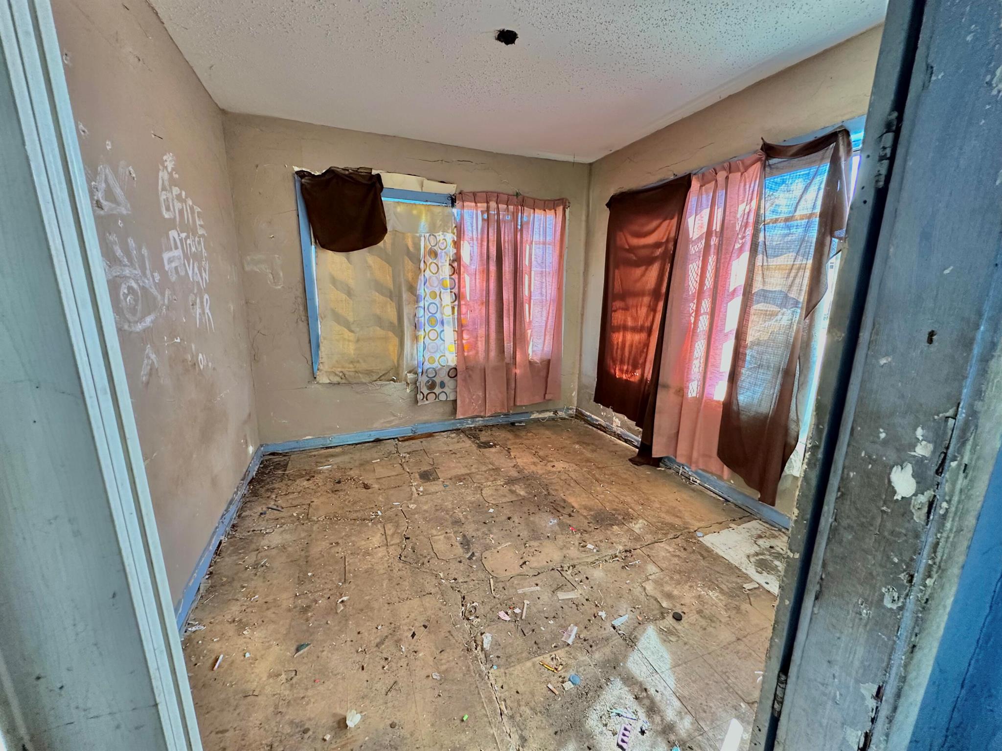 MONROE HEIGHTS - Residential