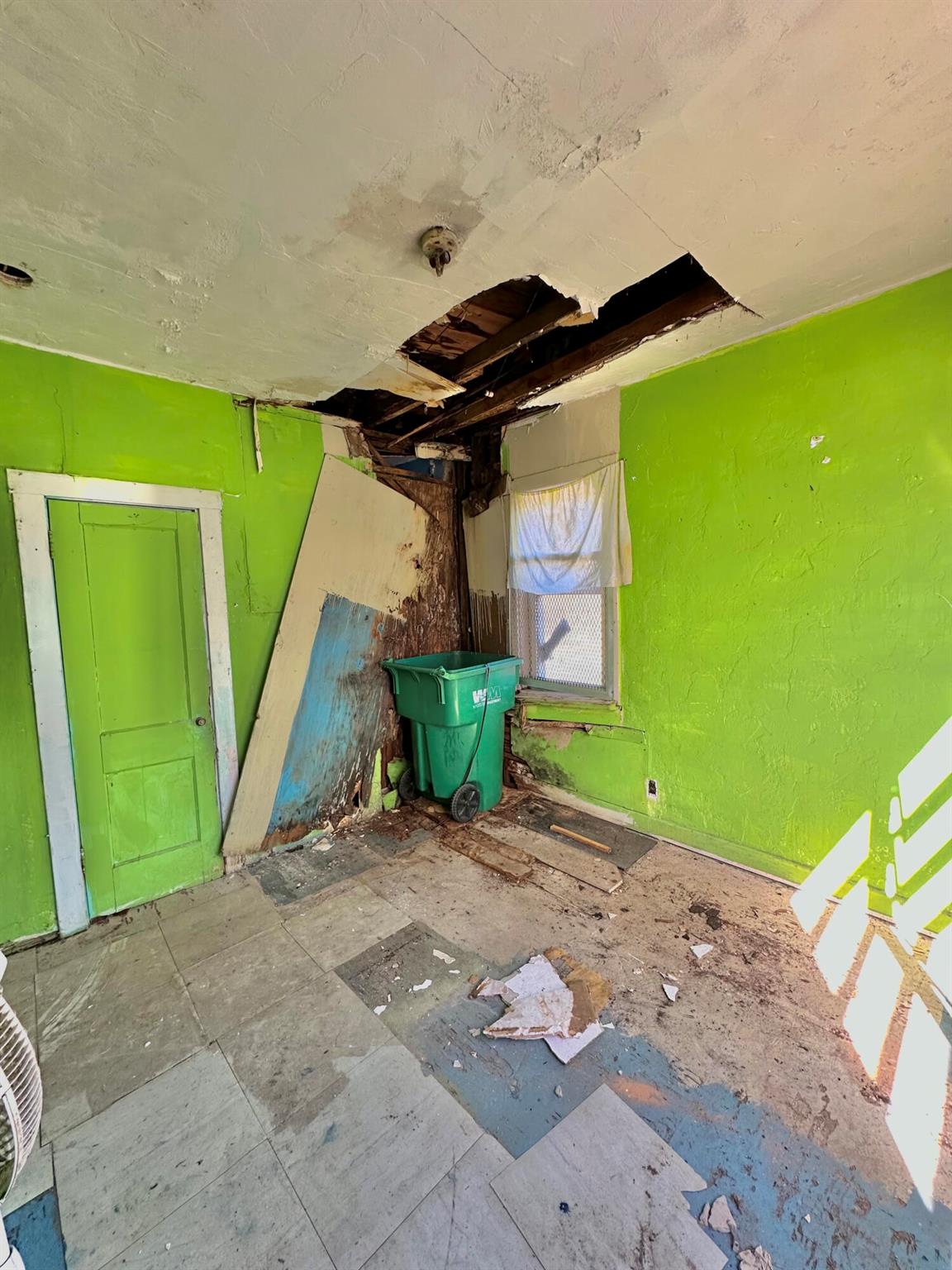 MONROE HEIGHTS - Residential