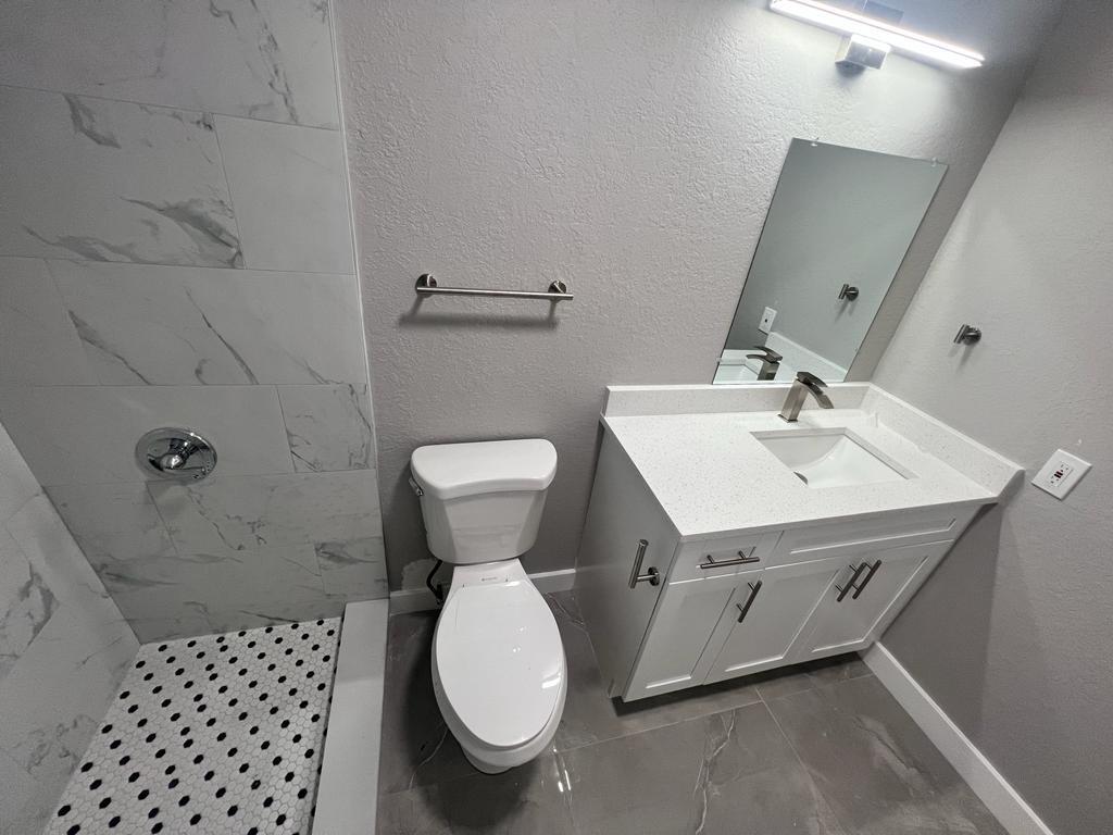ROLLING GREEN RIDGE 1ST ADD - Residential Lease