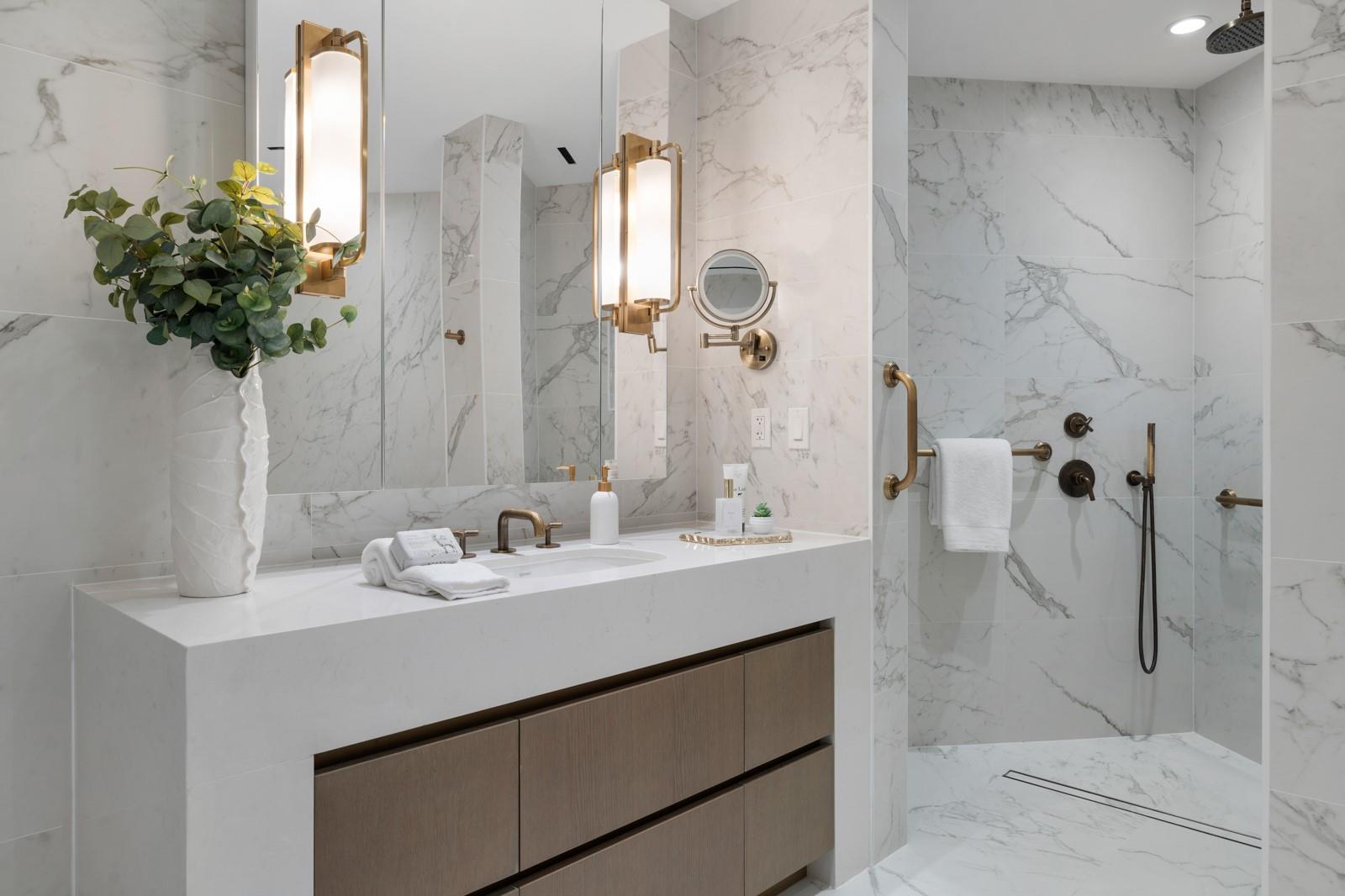 Four Seasons - Residential