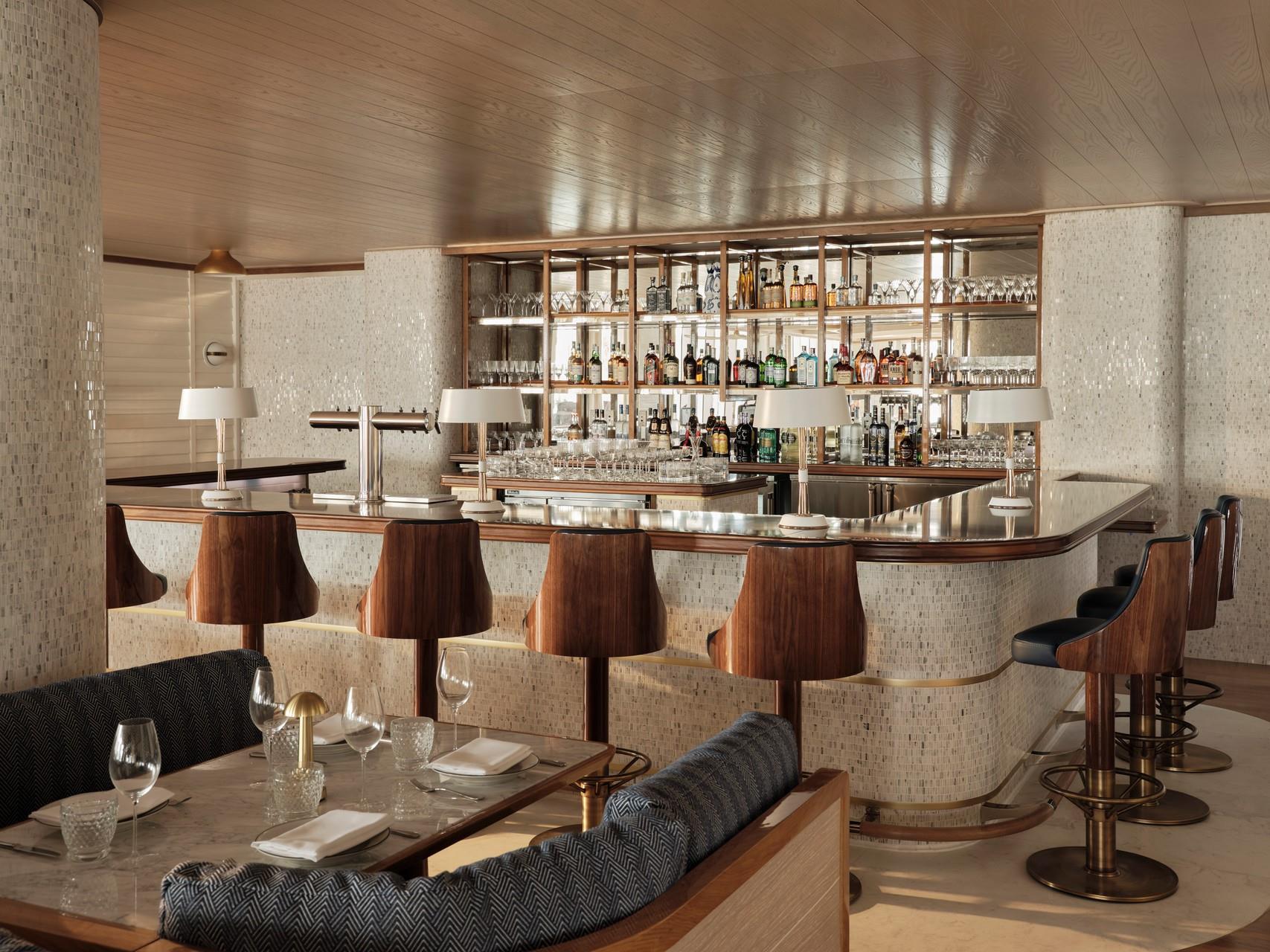 Four Seasons - Residential