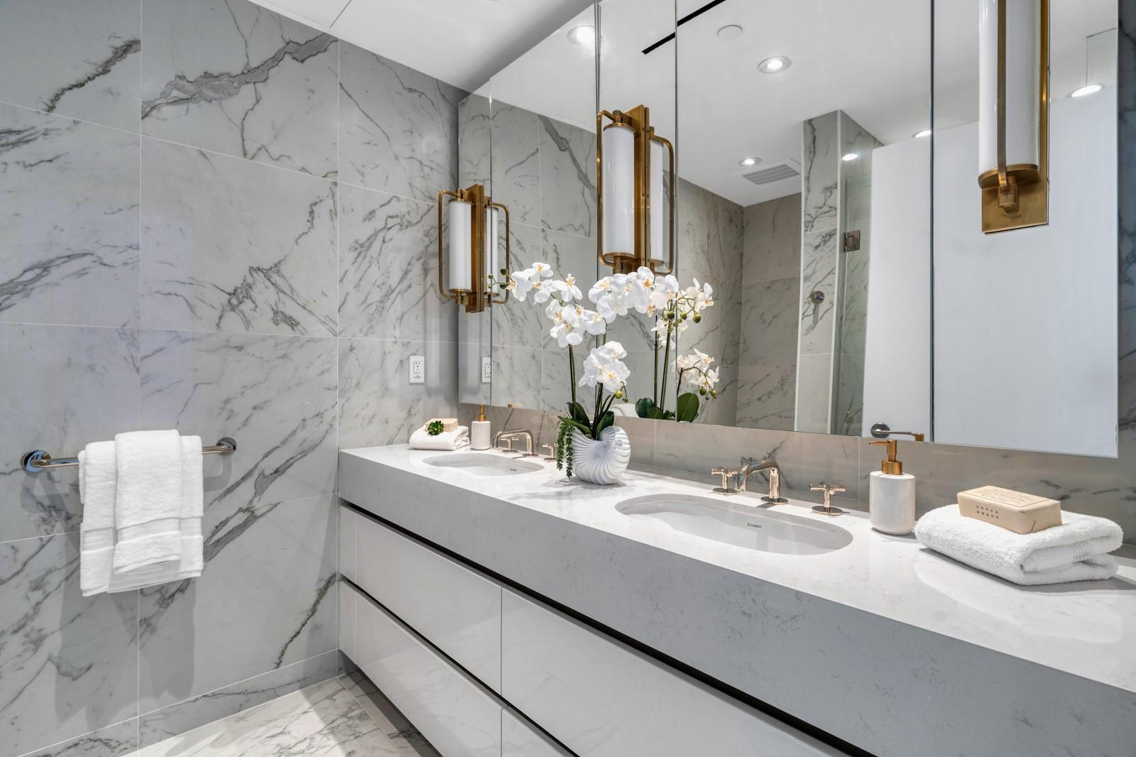 Four Seasons - Residential