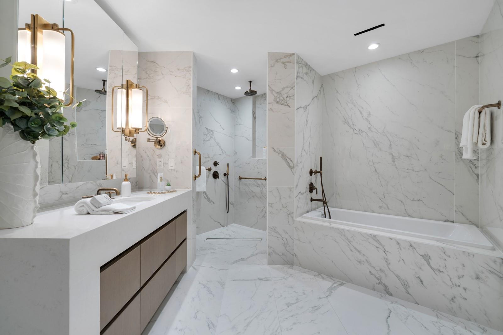 Four Seasons - Residential