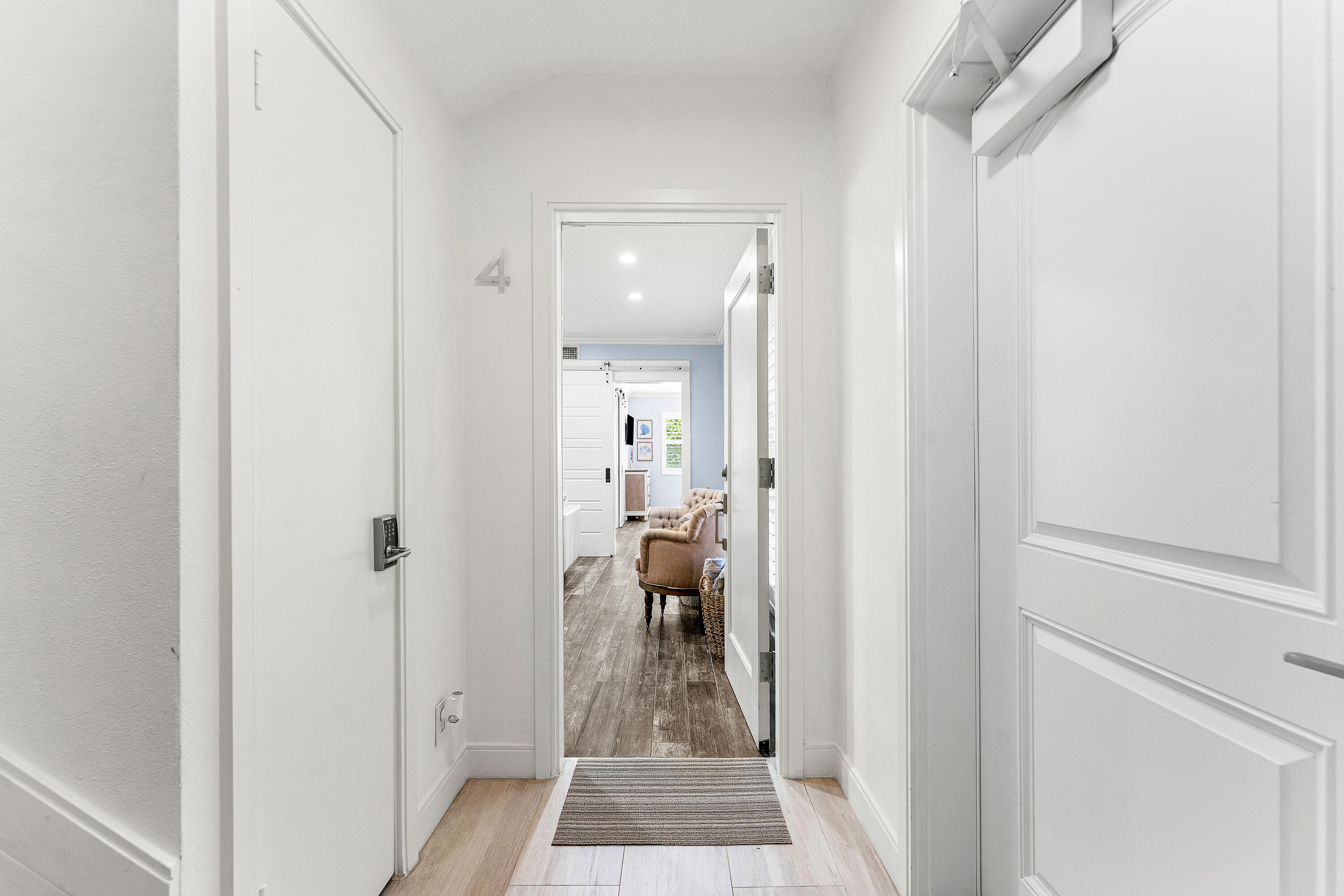 1025 Casuarina Road 4