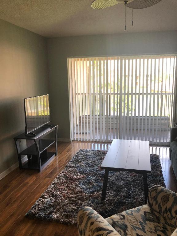 PORTOFINO AT JENSEN BCH CONDO - Residential Lease