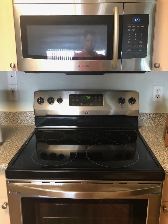 PORTOFINO AT JENSEN BCH CONDO - Residential Lease