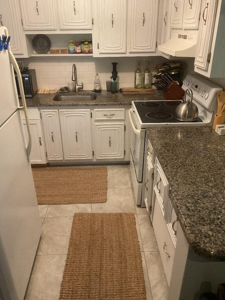 100 SE 6th Avenue 206