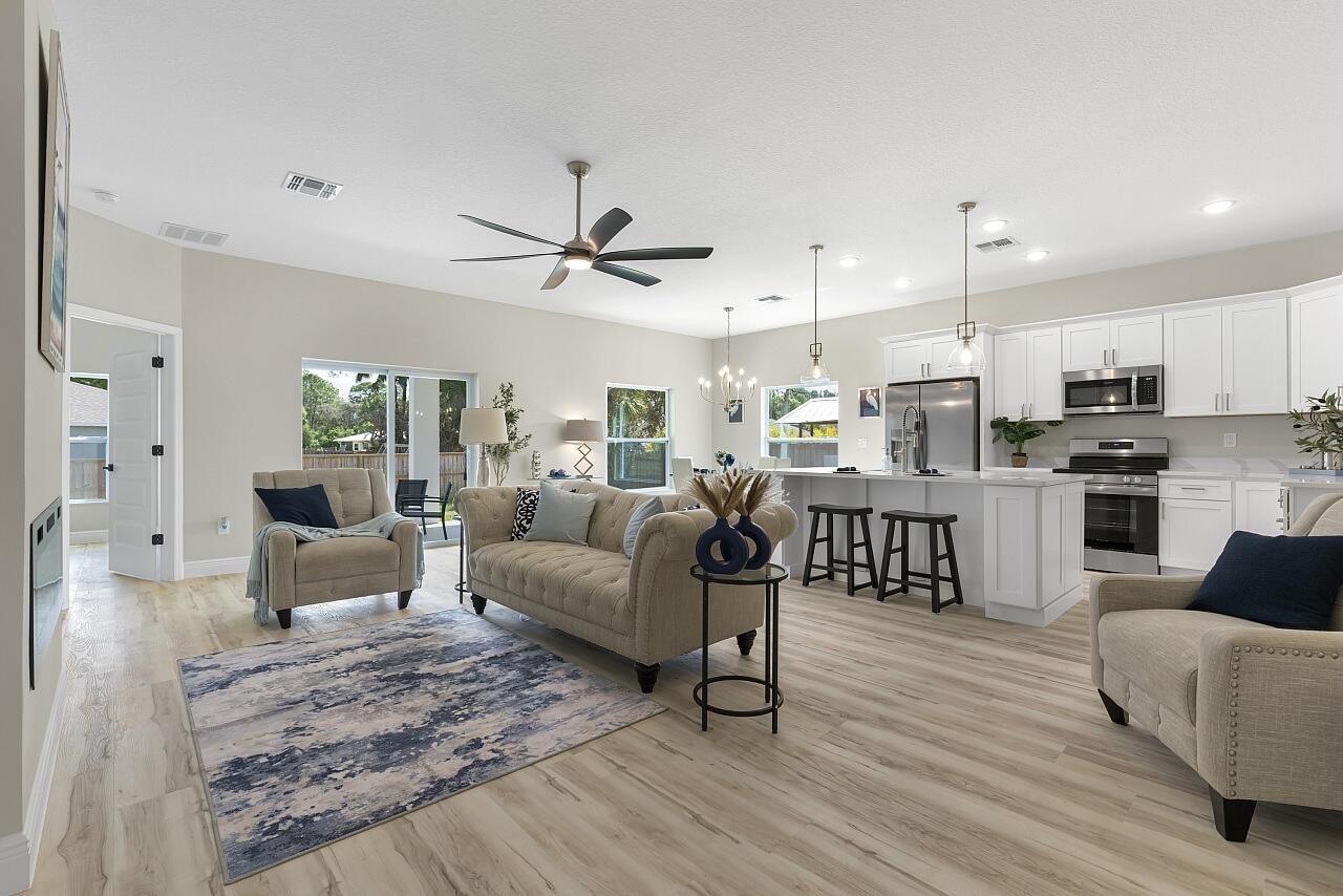 VERO LAKE ESTATES UNIT I - Residential