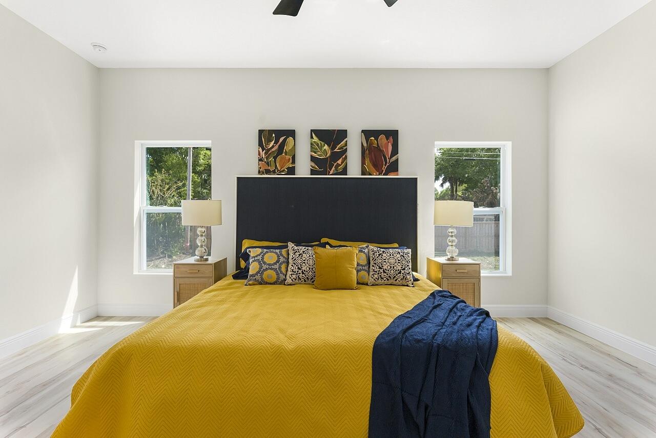 VERO LAKE ESTATES UNIT I - Residential