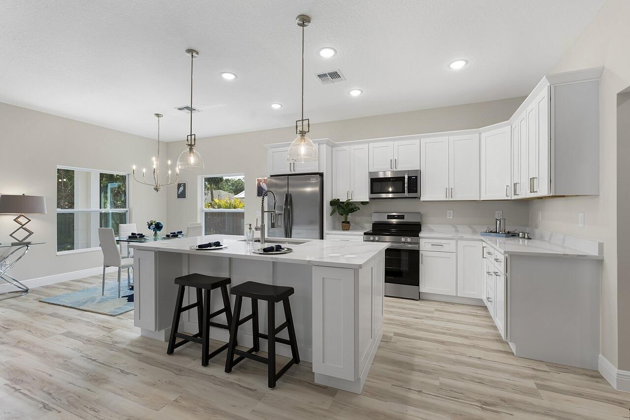 VERO LAKE ESTATES UNIT I - Residential