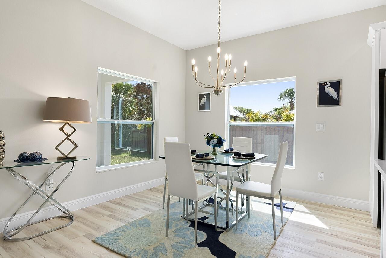 VERO LAKE ESTATES UNIT I - Residential