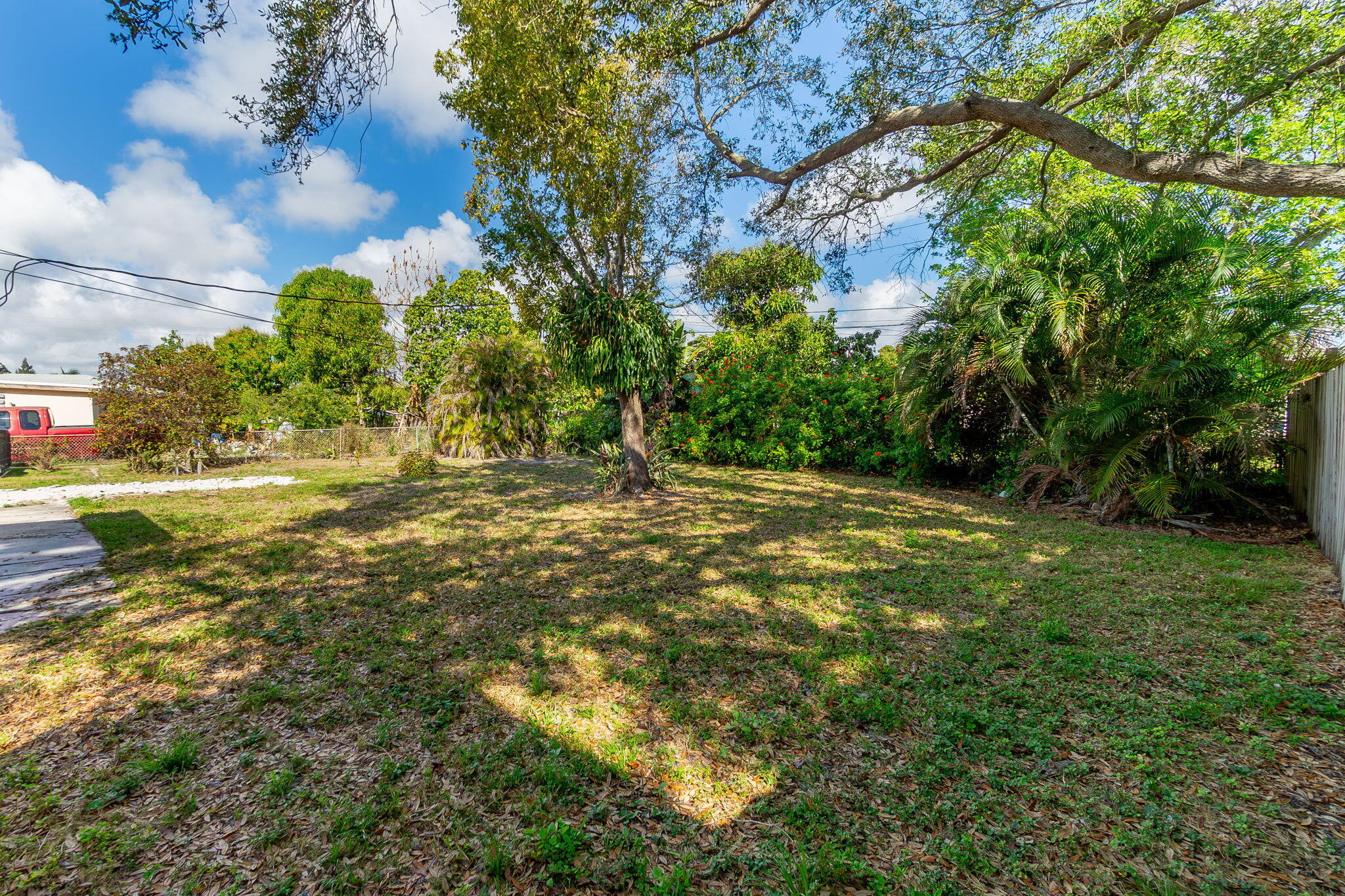BOWERS PARK - Residential Lease