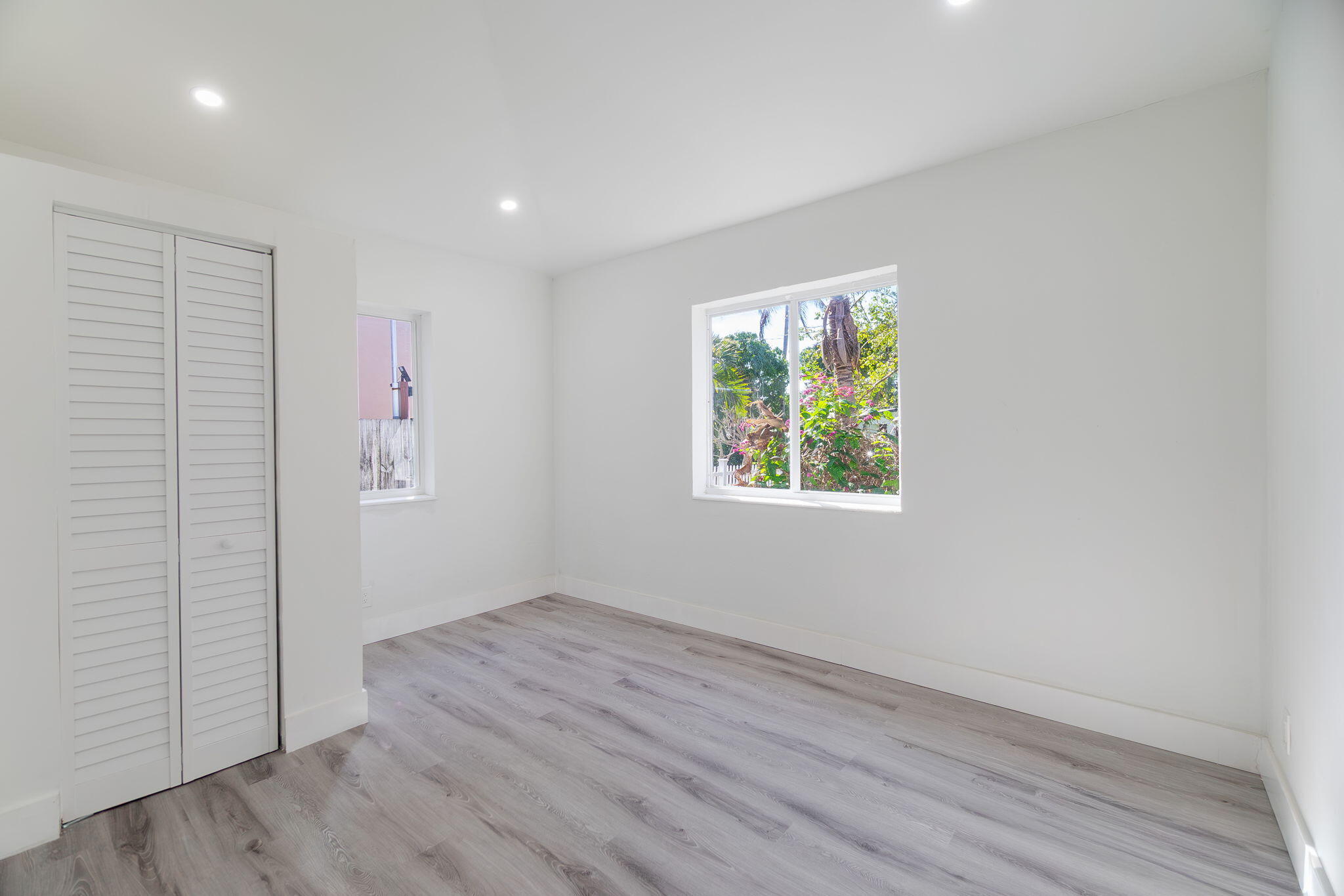 BOWERS PARK - Residential Lease