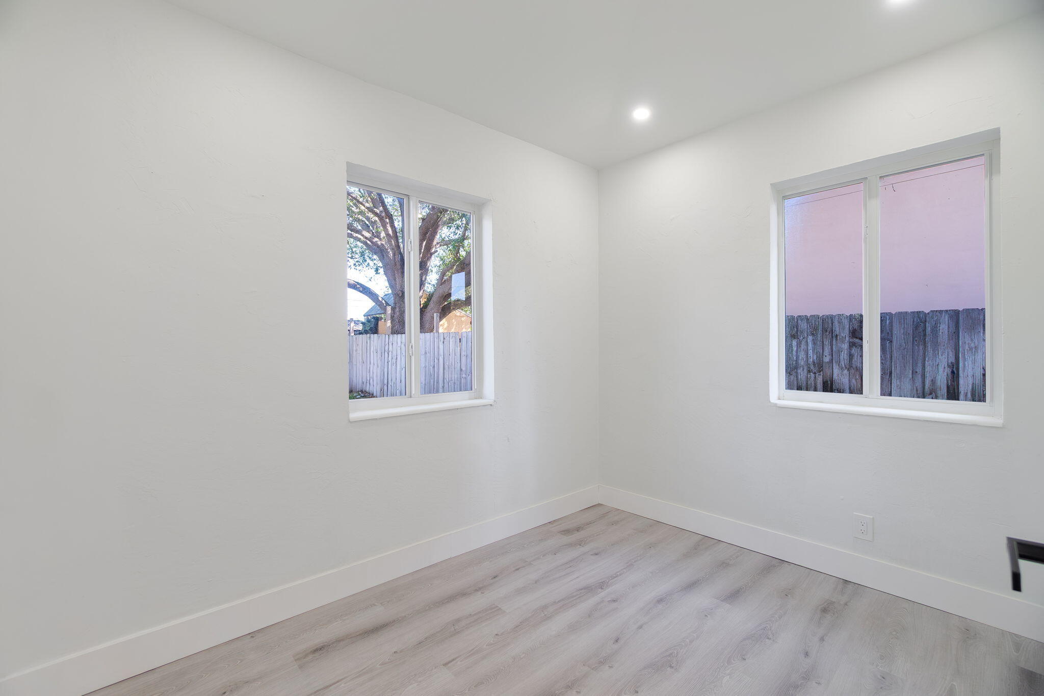 BOWERS PARK - Residential Lease