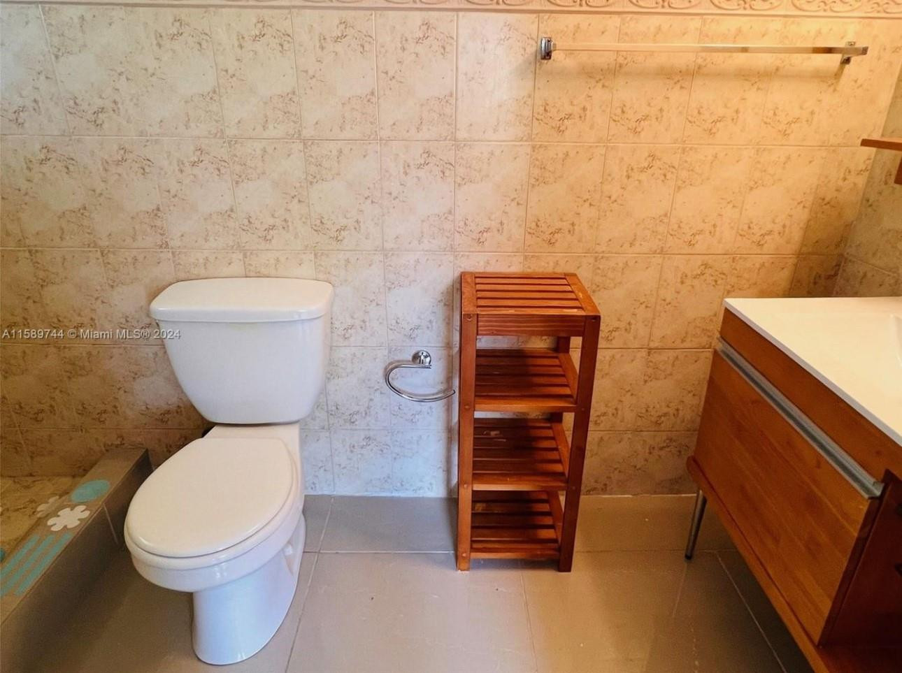 4100 Condo - Residential Lease