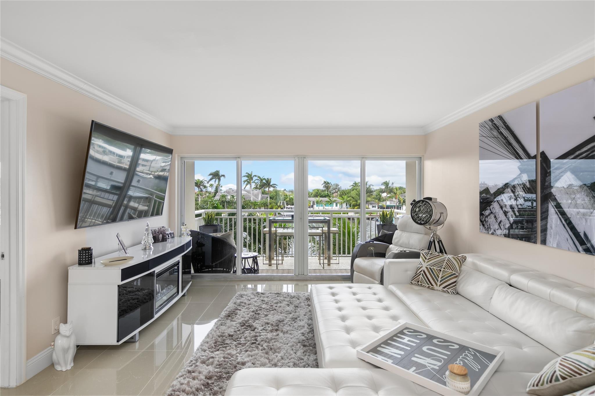 WATERS EDGE - Residential