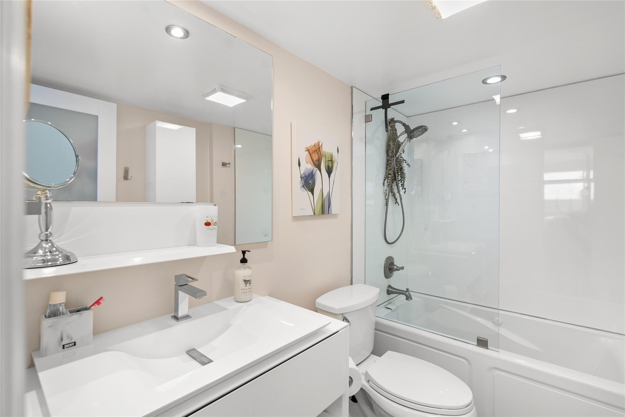 WATERS EDGE - Residential