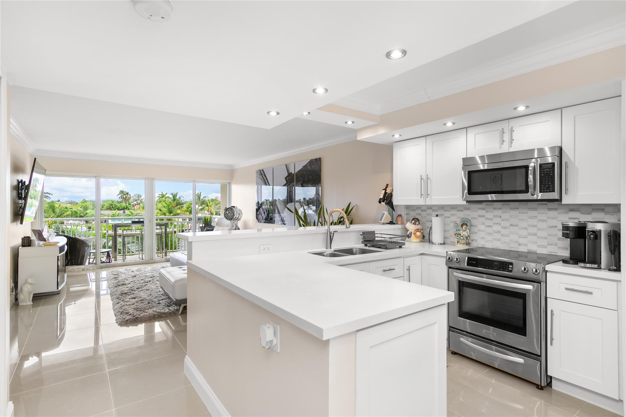 WATERS EDGE - Residential