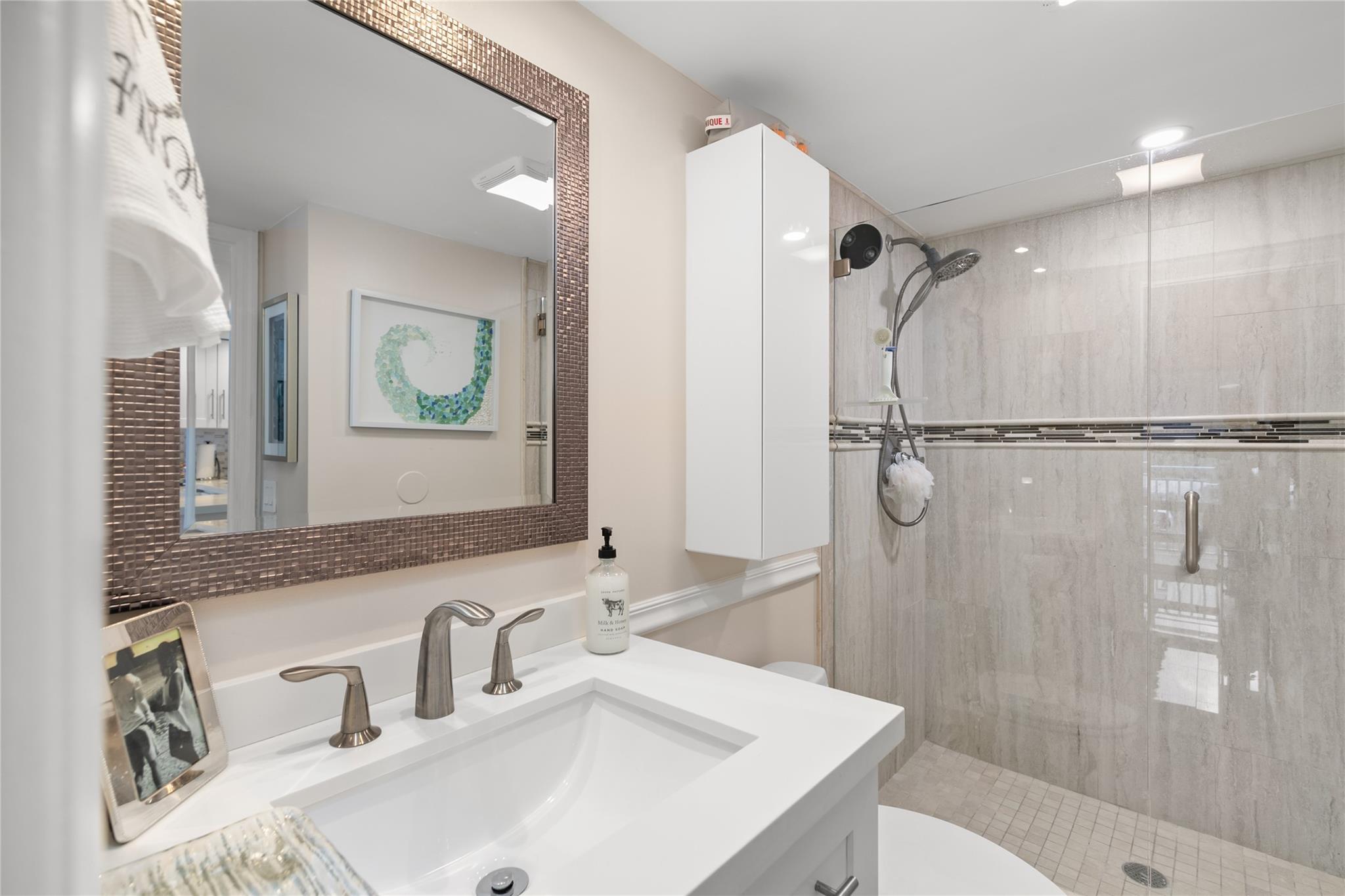 WATERS EDGE - Residential