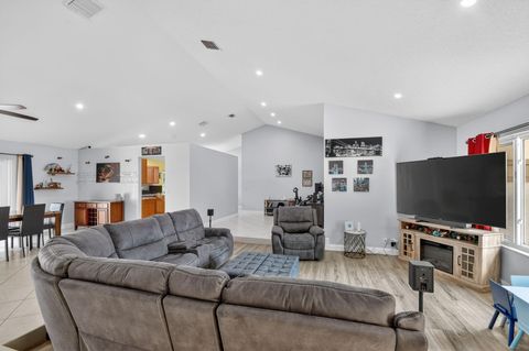 Tiny photo for 9501 Majestic Way, Boynton Beach, FL 33437 (MLS # B26014219)