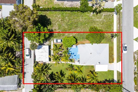 320 SE 4th Avenue, Delray Beach, FL 33483 - MLS#: R11074458