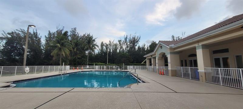 Olympia & York Residentia - Residential Lease