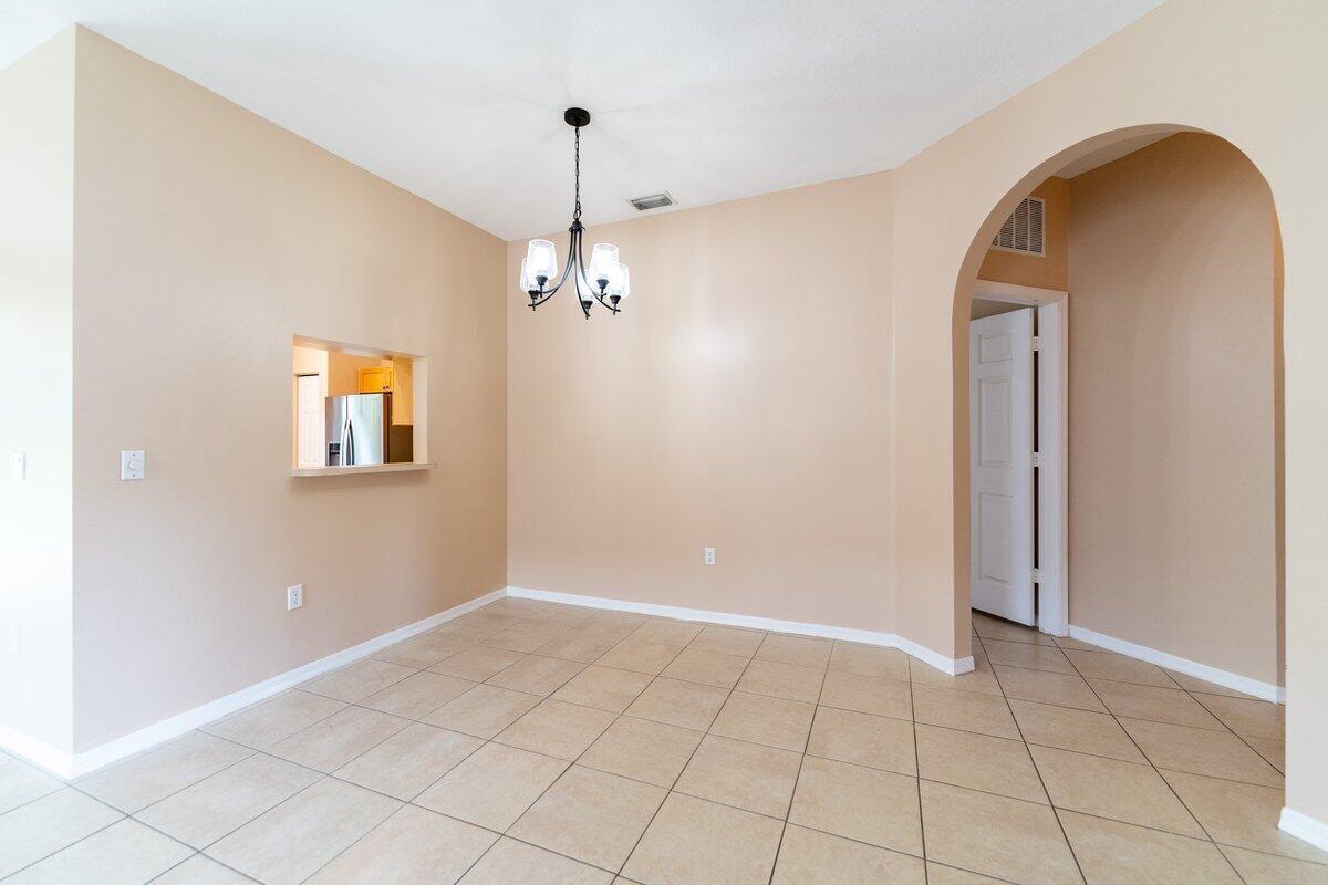 LAKEFOREST AT ST LUCIE WE - Residential Lease