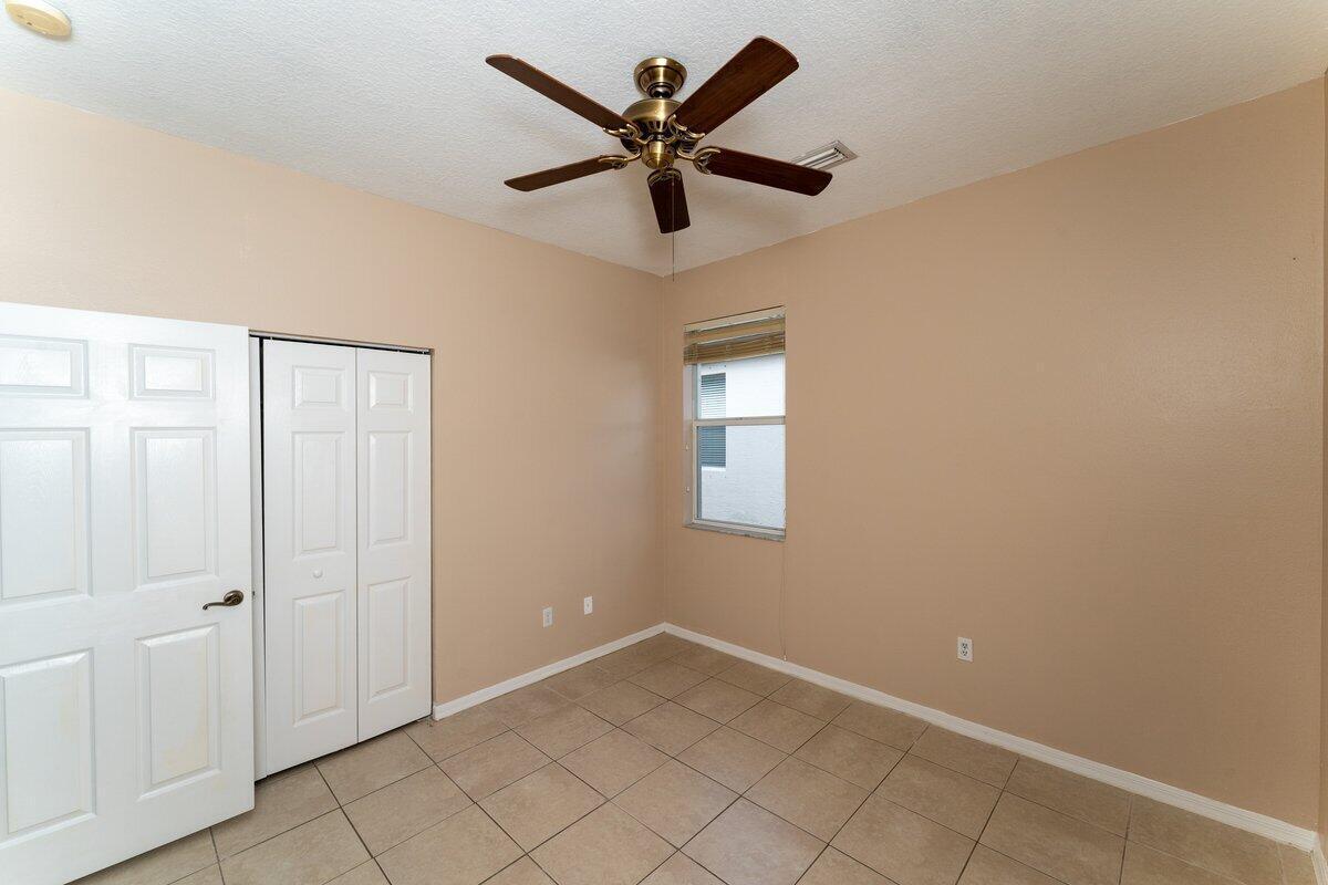 LAKEFOREST AT ST LUCIE WE - Residential Lease