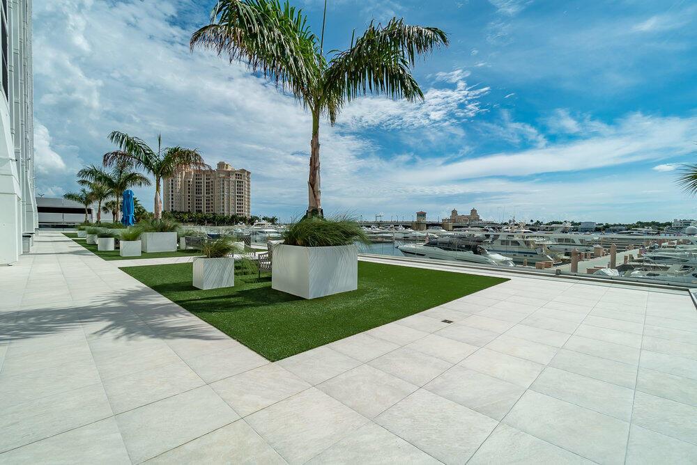 WATERVIEW TOWERS CONDO - Residential