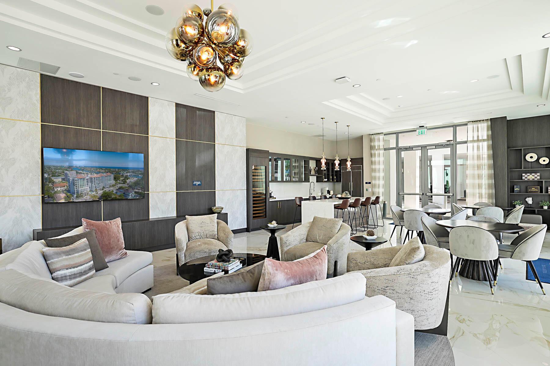 ROYAL PALM RESIDENCES CON - Residential