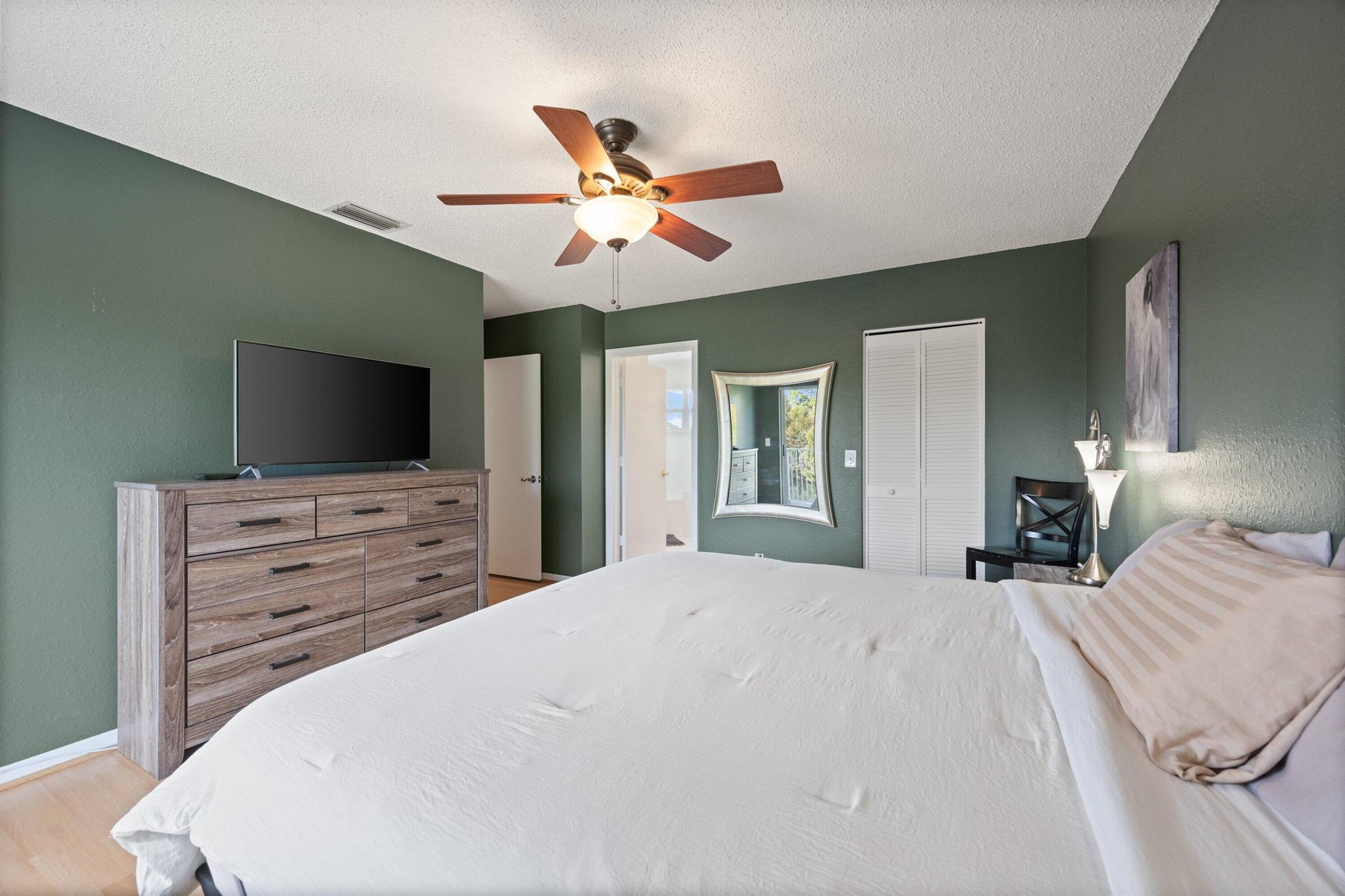 LAKEFIELD OF THE LANDINGS - Residential Lease