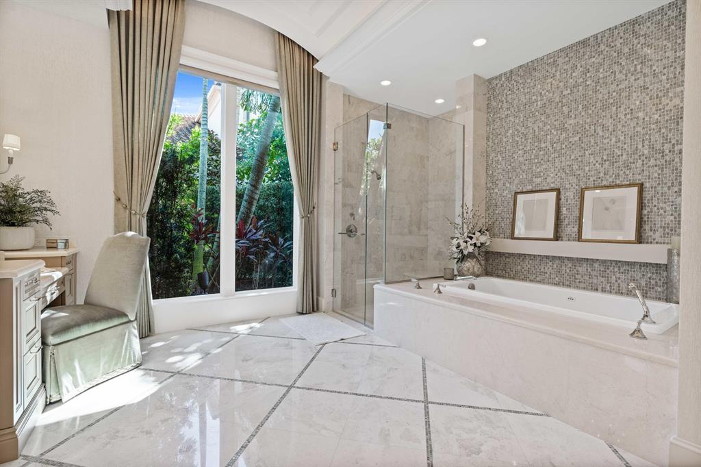 OLD PALM - Residential