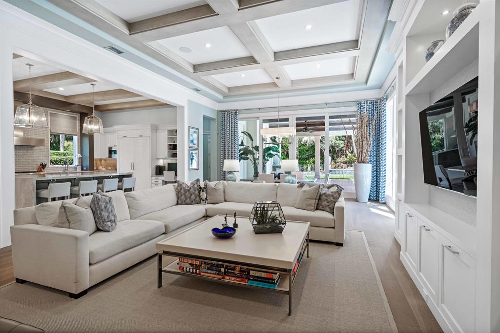 OLD PALM - Residential