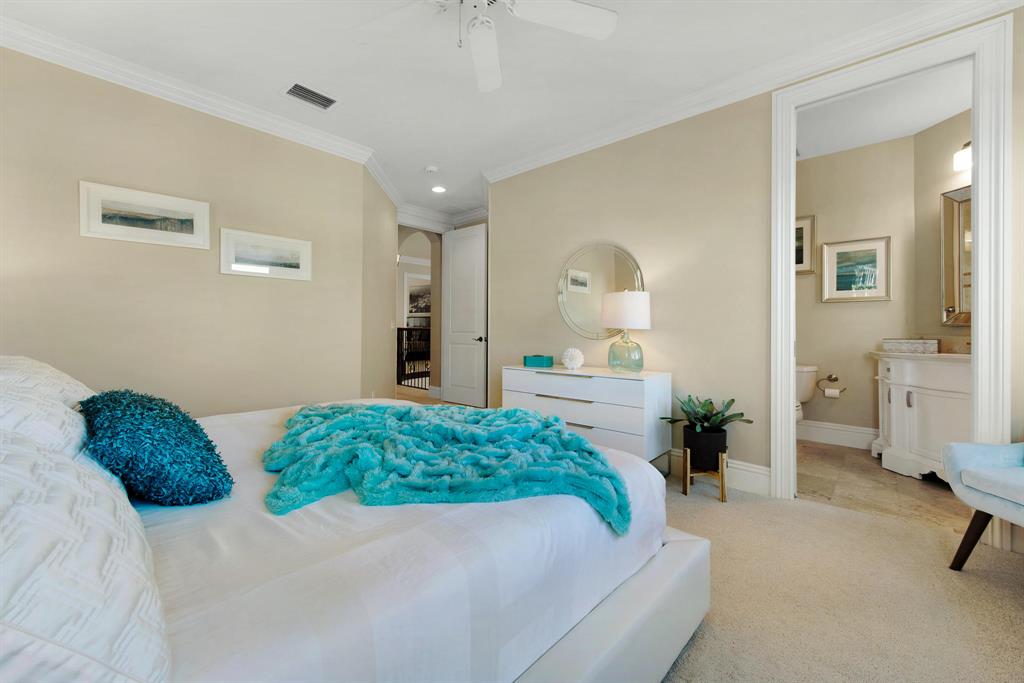 TROPIC ISLE - Residential