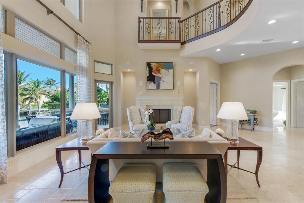 TROPIC ISLE - Residential