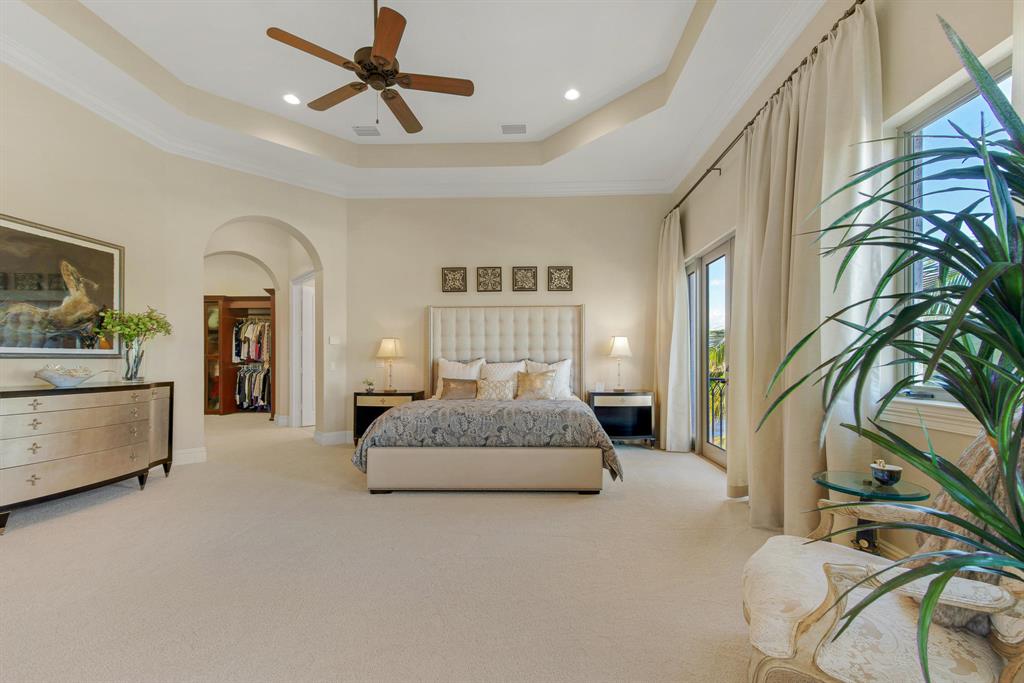 TROPIC ISLE - Residential