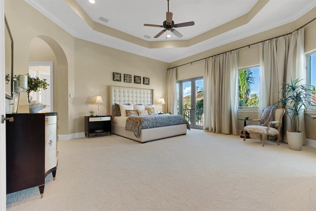 TROPIC ISLE - Residential