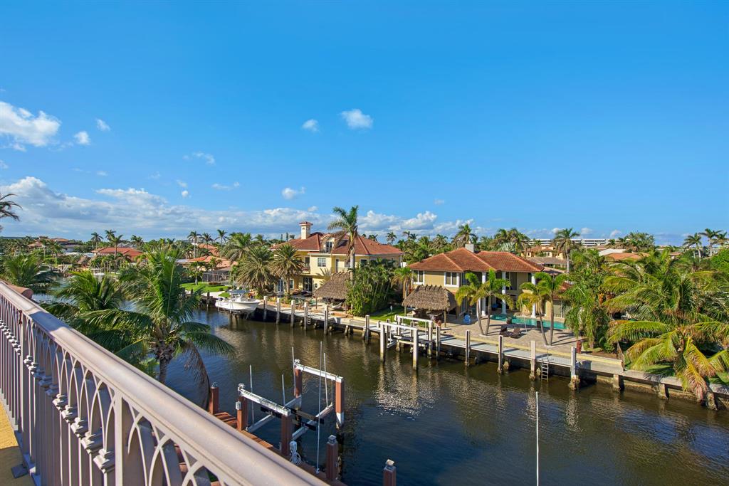 TROPIC ISLE - Residential