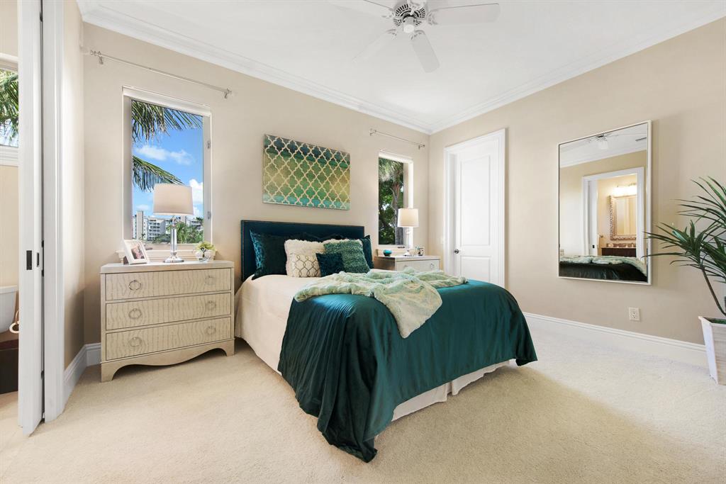 TROPIC ISLE - Residential