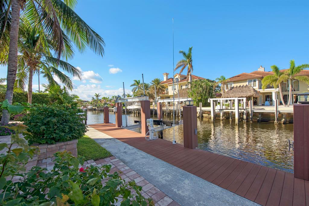 TROPIC ISLE - Residential