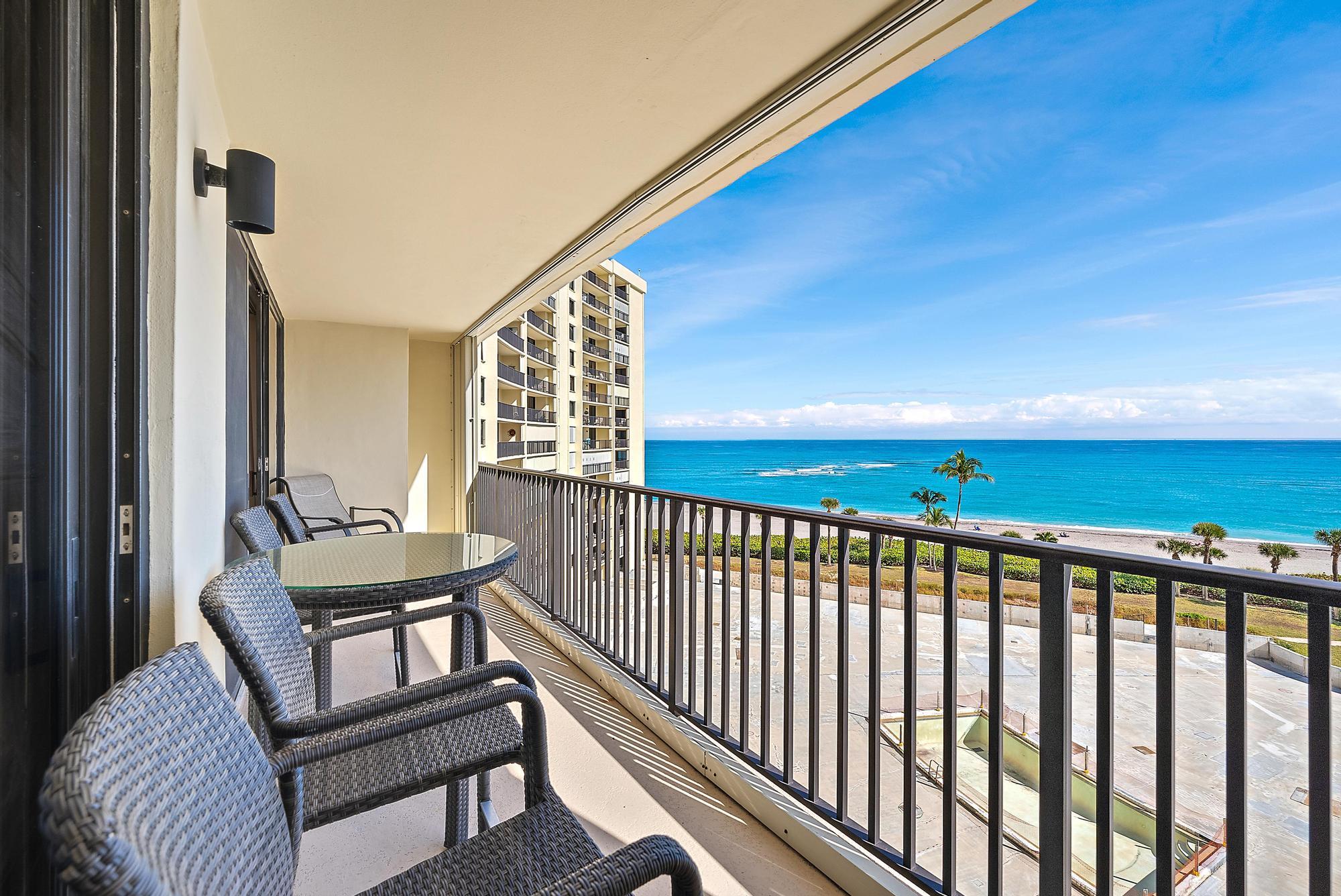 OCEAN TRAIL CONDO IV - Residential Lease