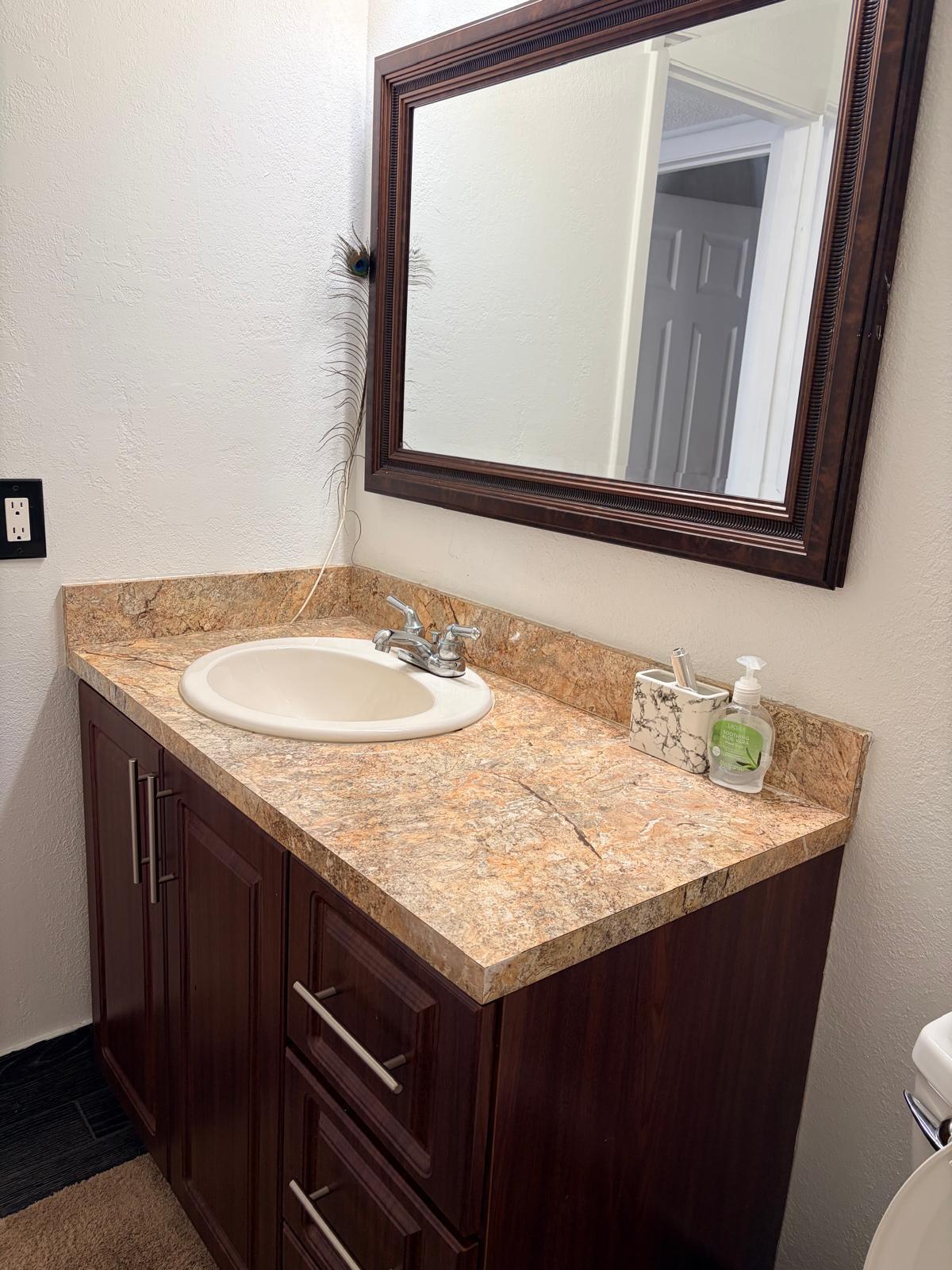 EVERGLADES SUGAR & LAND CO - Residential Lease