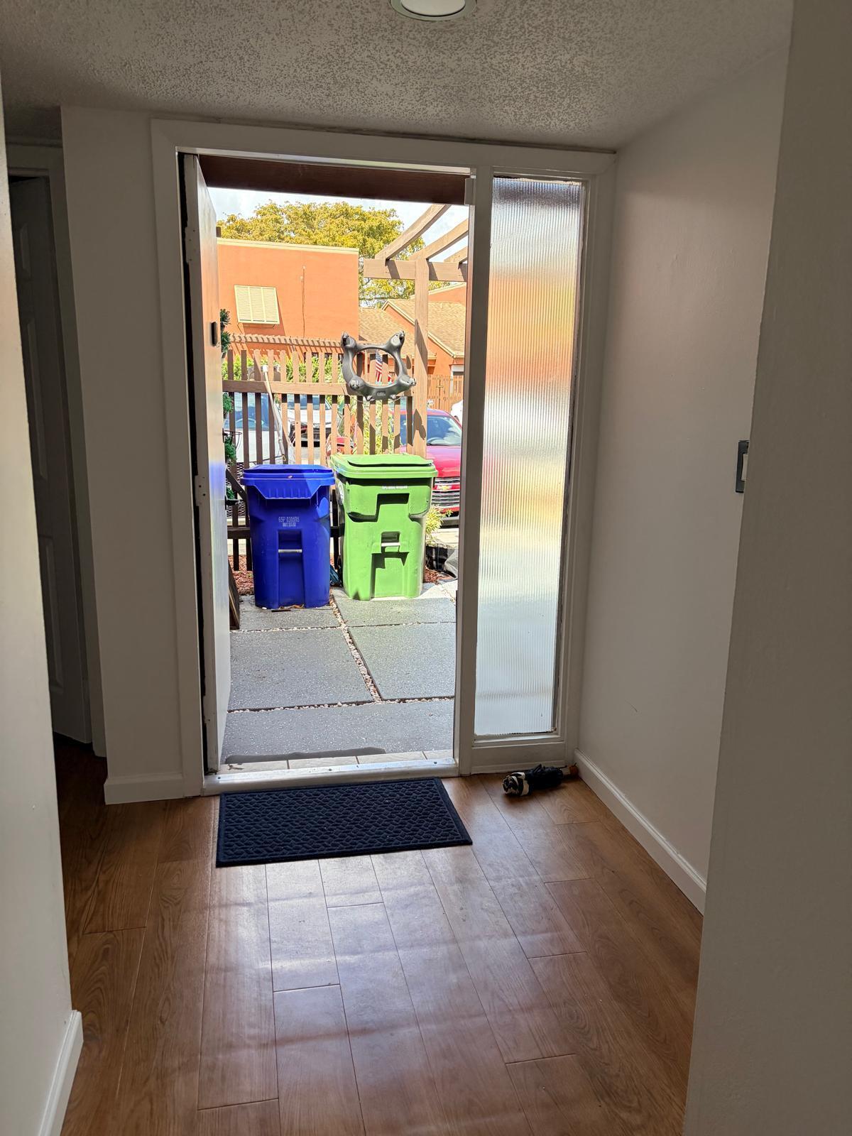 EVERGLADES SUGAR & LAND CO - Residential Lease