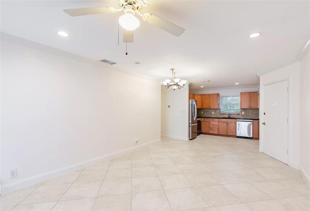 Photo of 10693 N Military Trail #14, Palm Beach Gardens, FL 33410 (MLS # F10481568)