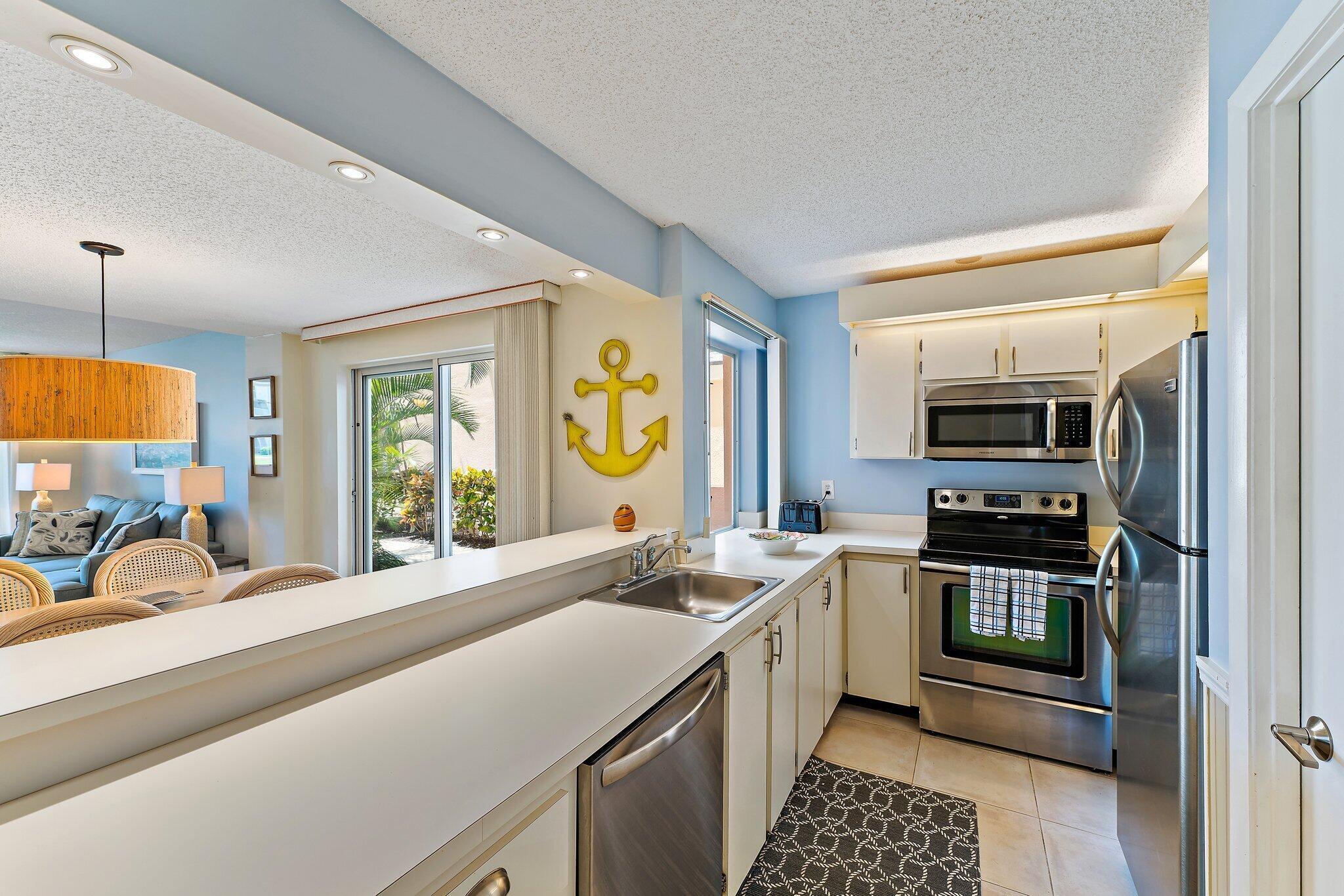 JUPITER BAY ONE THRU SIX CONDO - Residential Lease