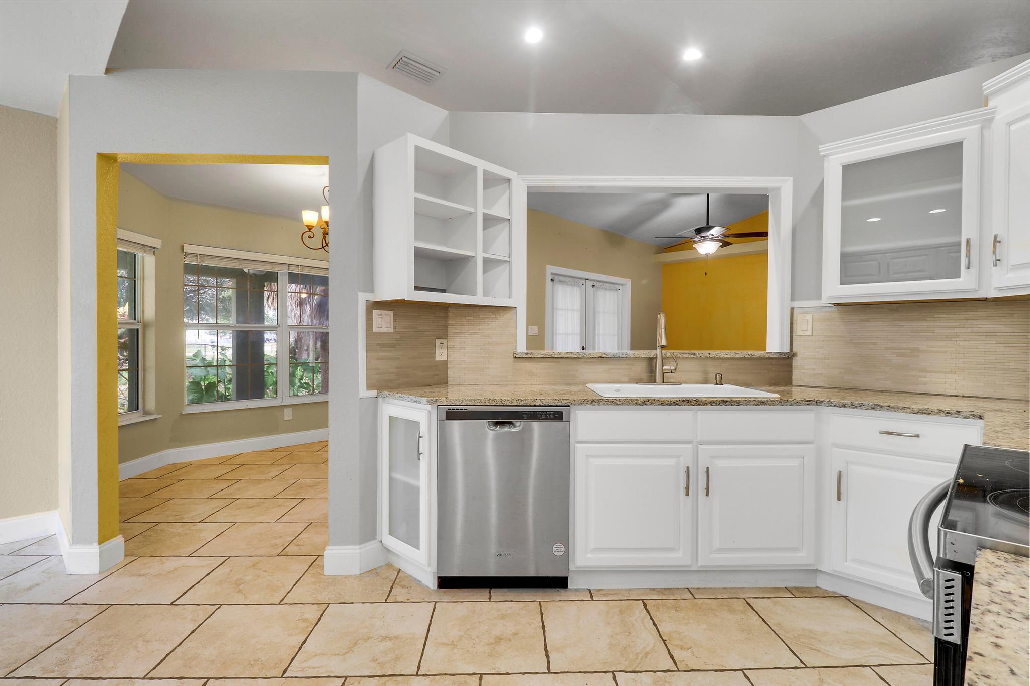 NORTHLAKE - Residential