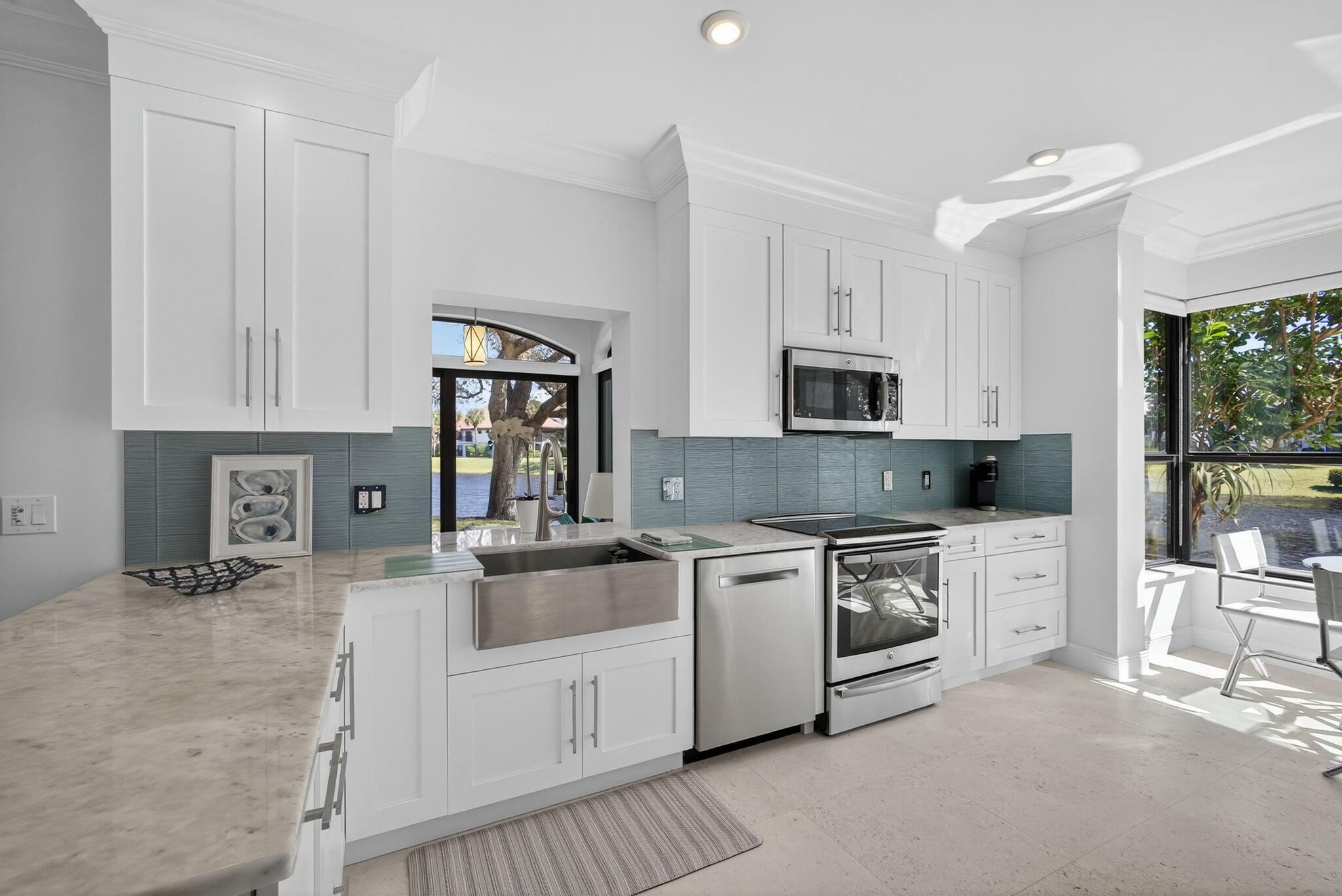 WEST BAY AT JONATHANS LAN - Residential