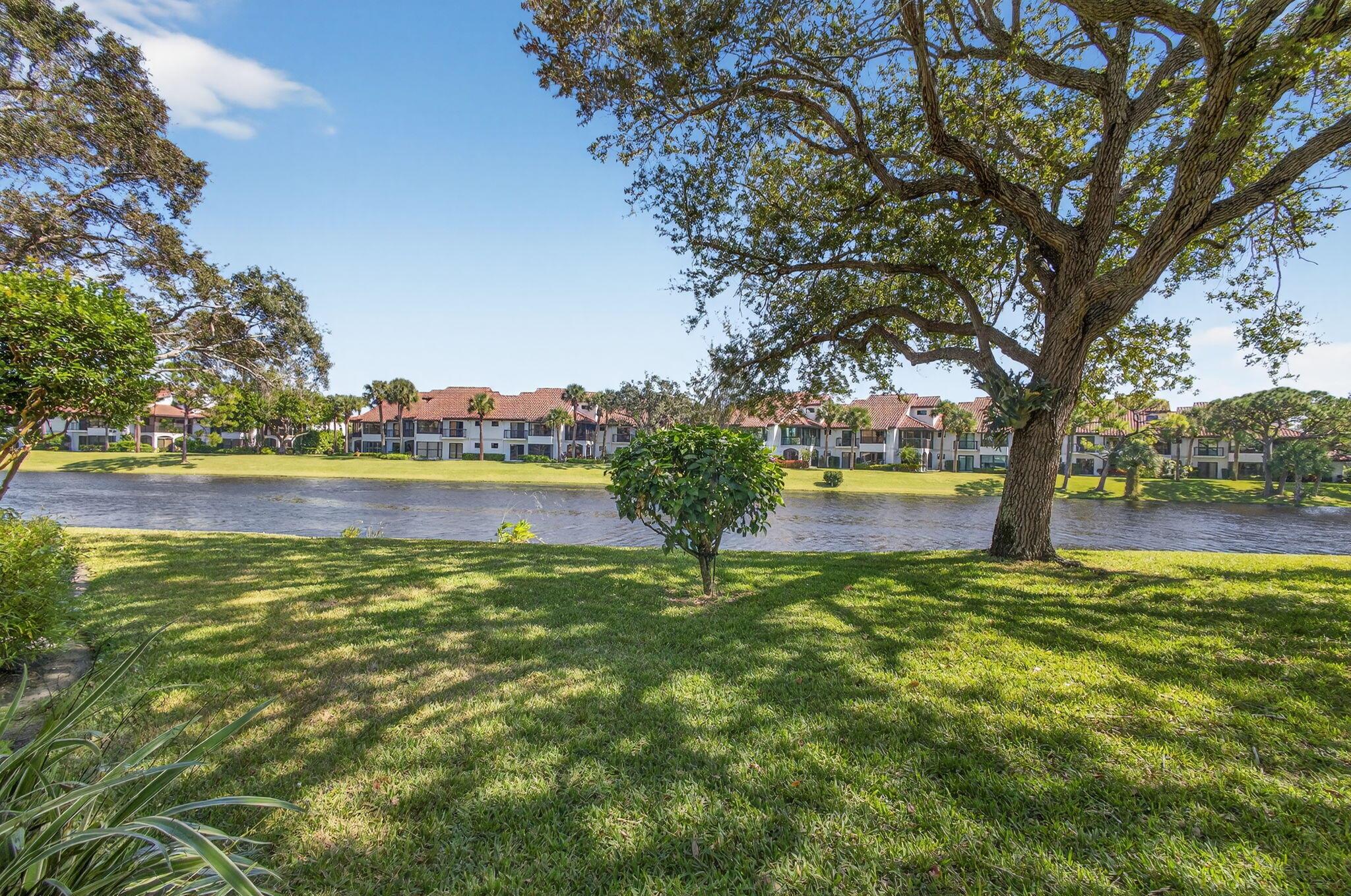 WEST BAY AT JONATHANS LAN - Residential