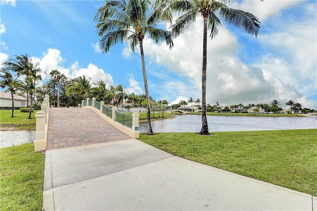 Villagewalk Of Wellington - Residential