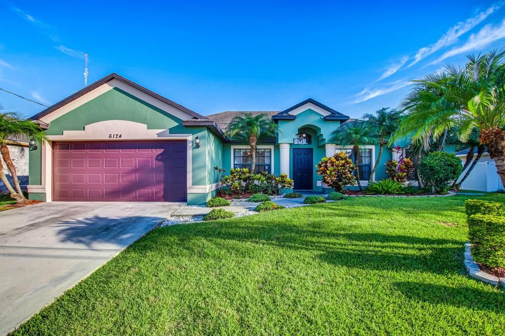 Photo of 6124 NW Ginger Lane, Port Saint Lucie, FL 34986 (MLS # R10722301)